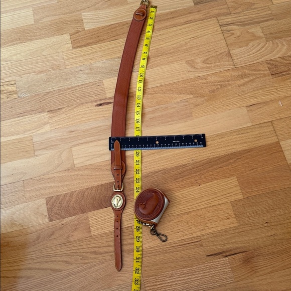 Unique vintage Dooney & Bourke Leather belt & coin purse - Picture 15 of 16